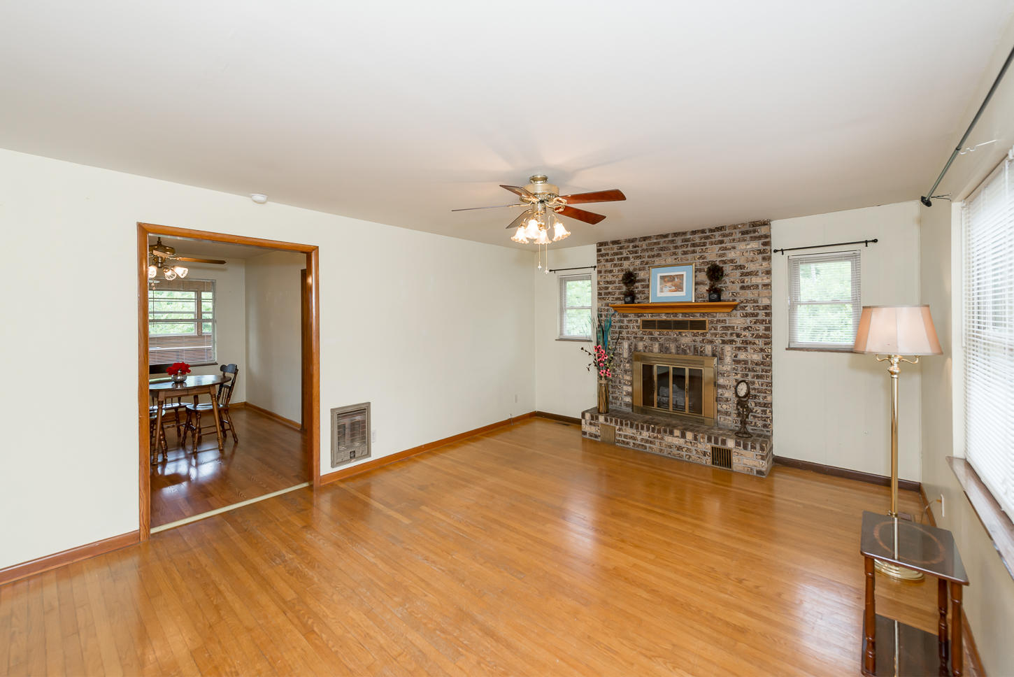 Gas fireplace if you desire.