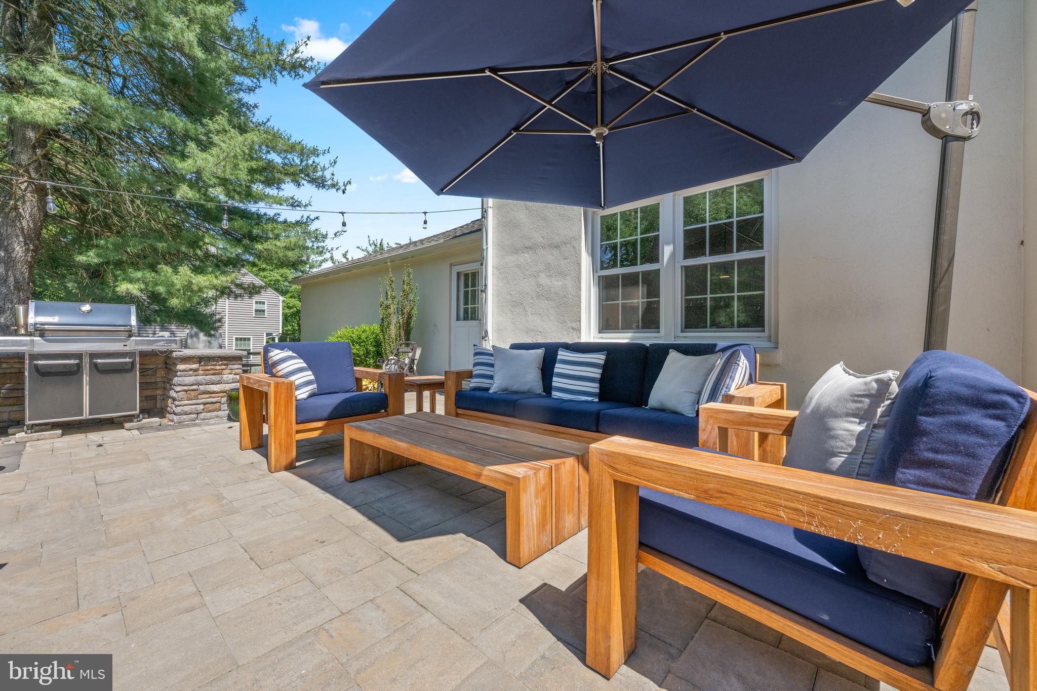 179 Ladderback Lane Devon, PA 19333 - Photo 16 of 62 Lounge area