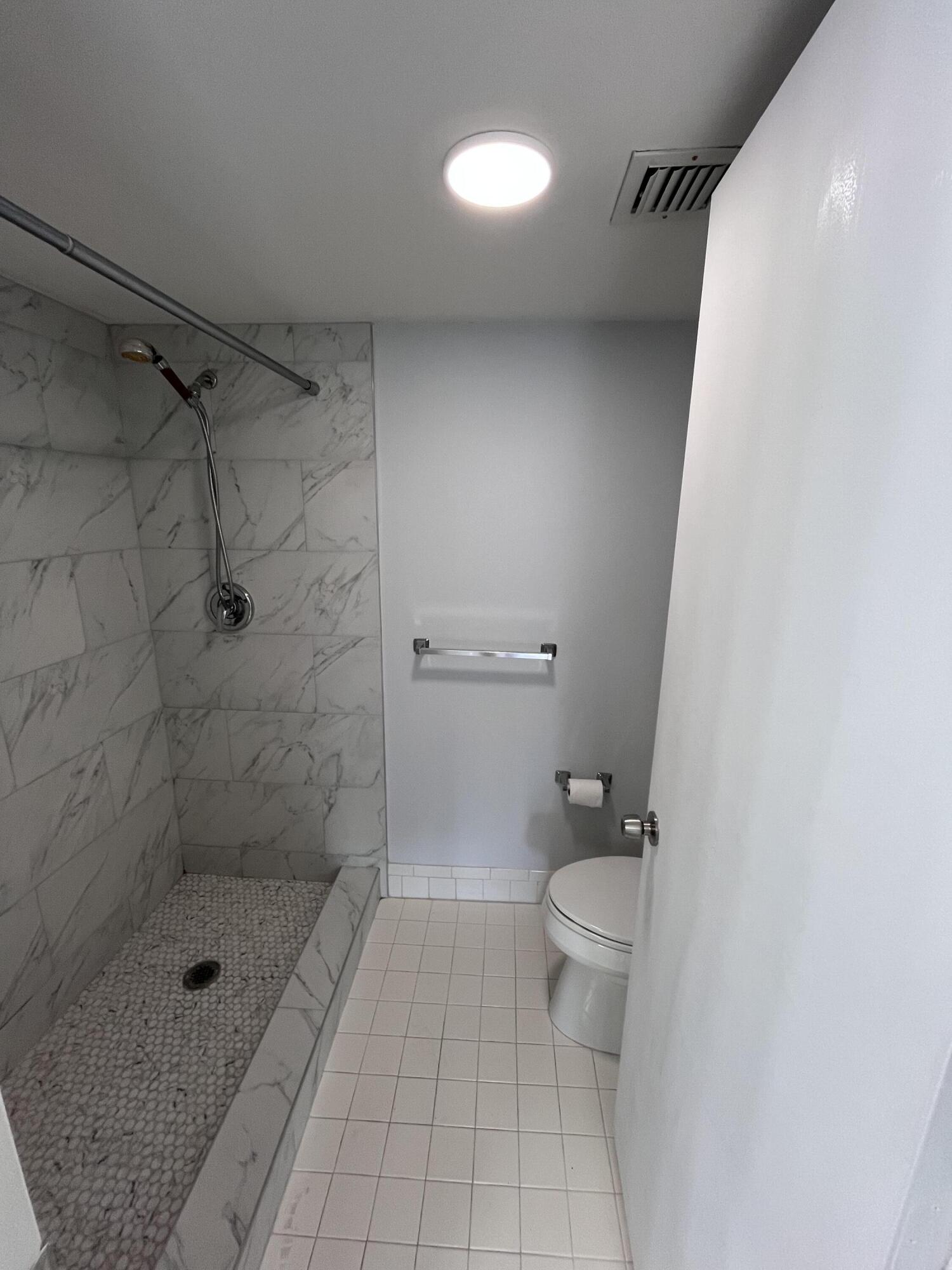 159 Northwest 70th Street, Unit 408 Boca Raton, FL 33487 - Photo 9 of 10 IMG_9359