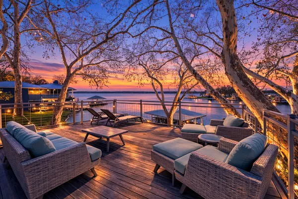 $1,850,000 | 600 Deep Cove Drive, Granite Shoals, TX 78654