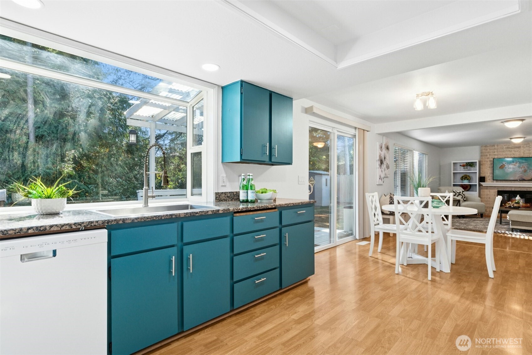 11119 Southeast 183rd Place Renton, WA 98055 - Photo 10 of 30 Gallery Image 10
