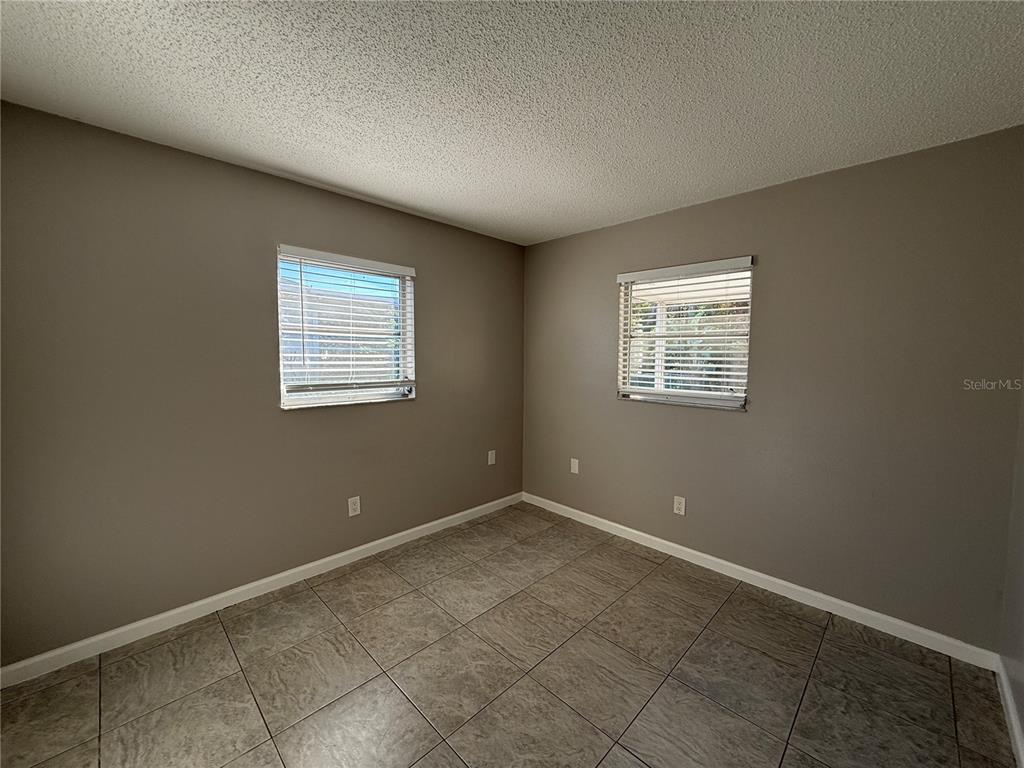 470 Briarwood Road Venice, FL 34293 - Photo 11 of 14