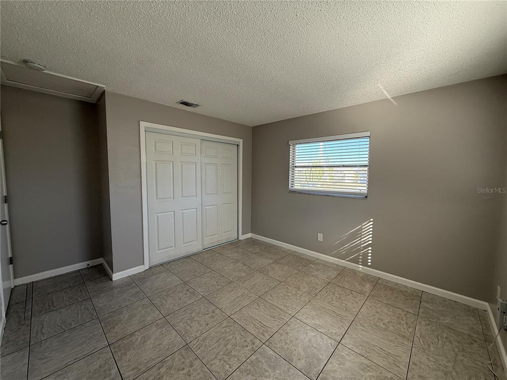 470 Briarwood Road Venice, FL 34293 - Photo 8 of 14