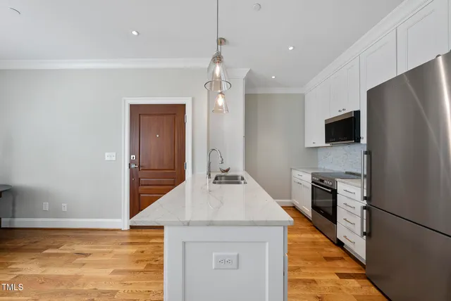 $359,900 | 606 Daniels Street, Unit B, Raleigh, NC 27605