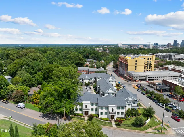 $359,900 | 606 Daniels Street, Unit B, Raleigh, NC 27605