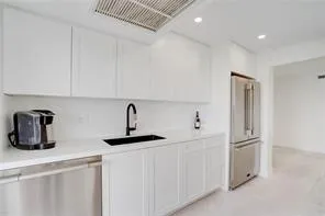 $4,500 | 2841 North Ocean Boulevard, Unit 1901, Fort Lauderdale, FL 33308
