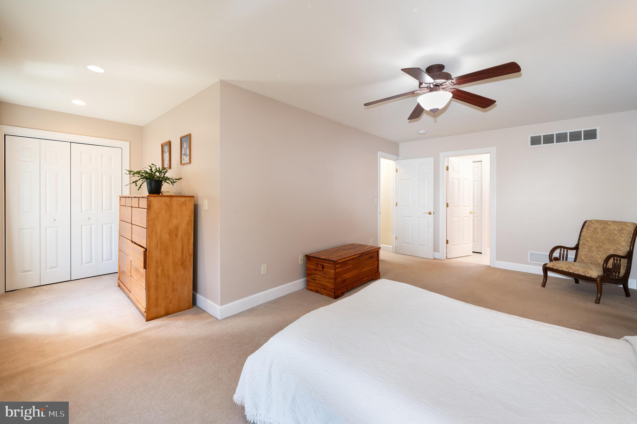 2439 Raleigh Road Hummelstown, PA 17036 - Photo 13 of 23 Primary bedroom sitting area