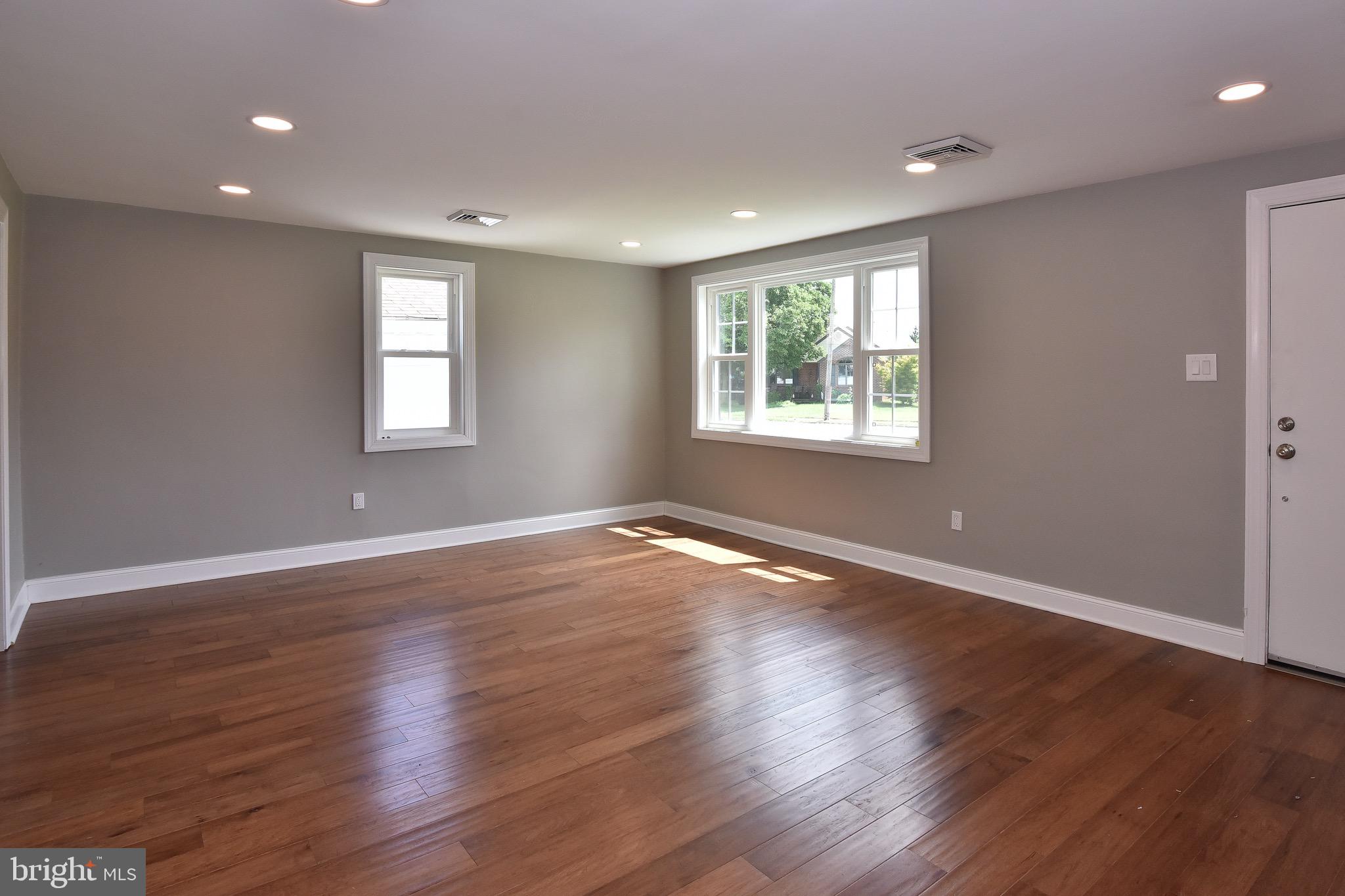 2925 Hillside Road Broomall, PA 19008 - Photo 16 of 49 Gallery Image 16