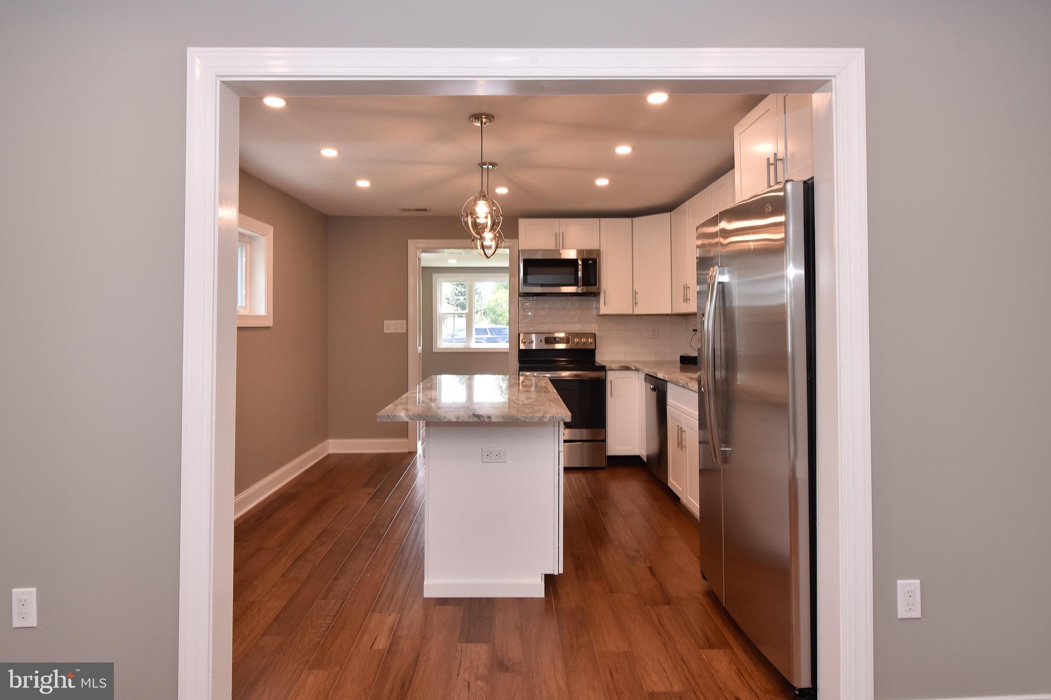 2925 Hillside Road Broomall, PA 19008 - Photo 3 of 49 Gallery Image 3
