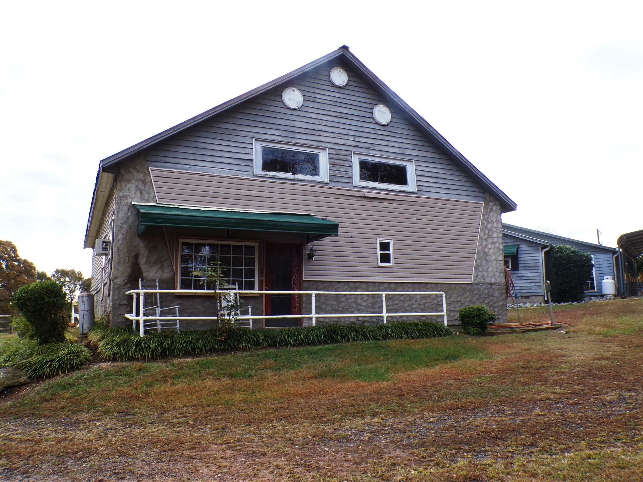 850 Springdale Road Cowpens, SC 29330 - Photo 3 of 50