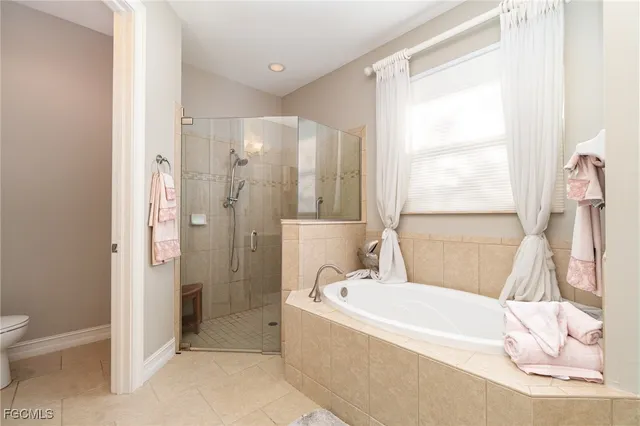 $465,000 | 3130 Scarlet Oak Place, North Fort Myers, FL 33903