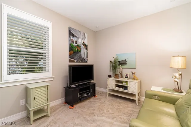 $465,000 | 3130 Scarlet Oak Place, North Fort Myers, FL 33903