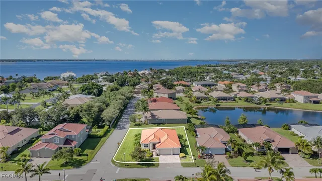 $465,000 | 3130 Scarlet Oak Place, North Fort Myers, FL 33903