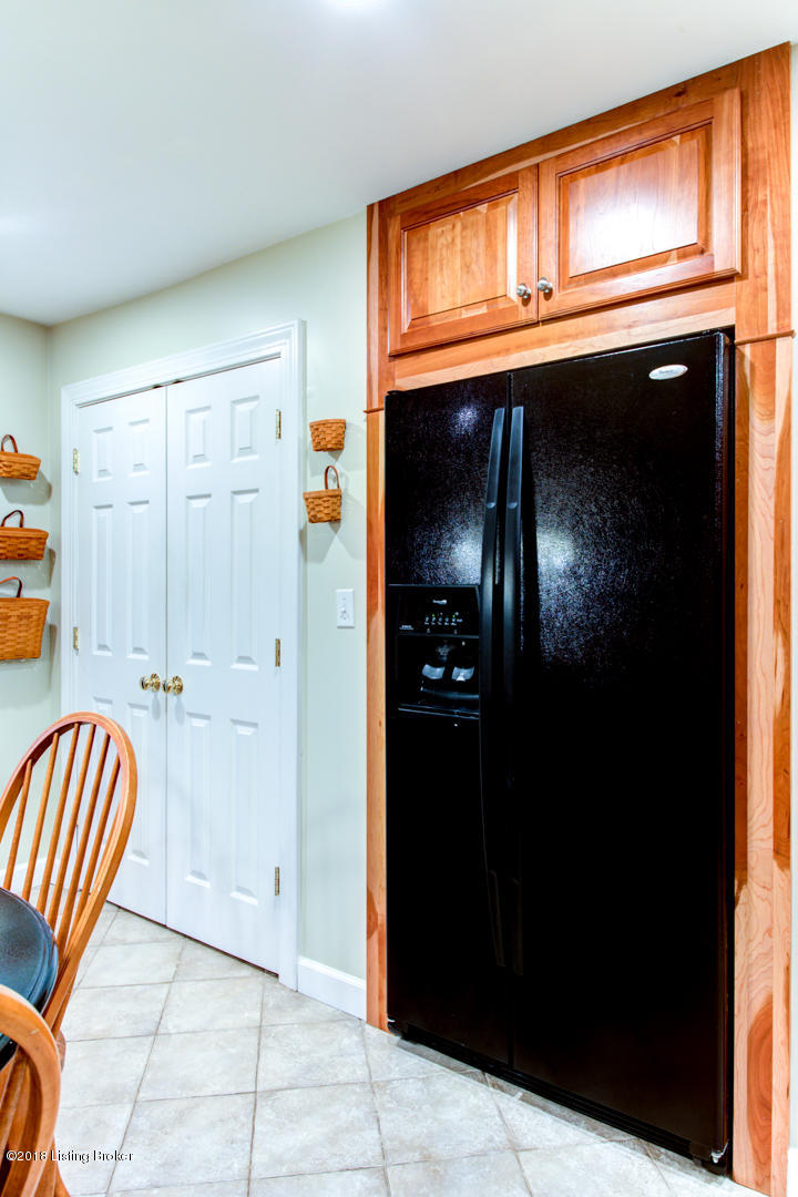 13300 Creekview Road Prospect, KY 40059 - Photo 20 of 38 13300 Creekview Rd-18