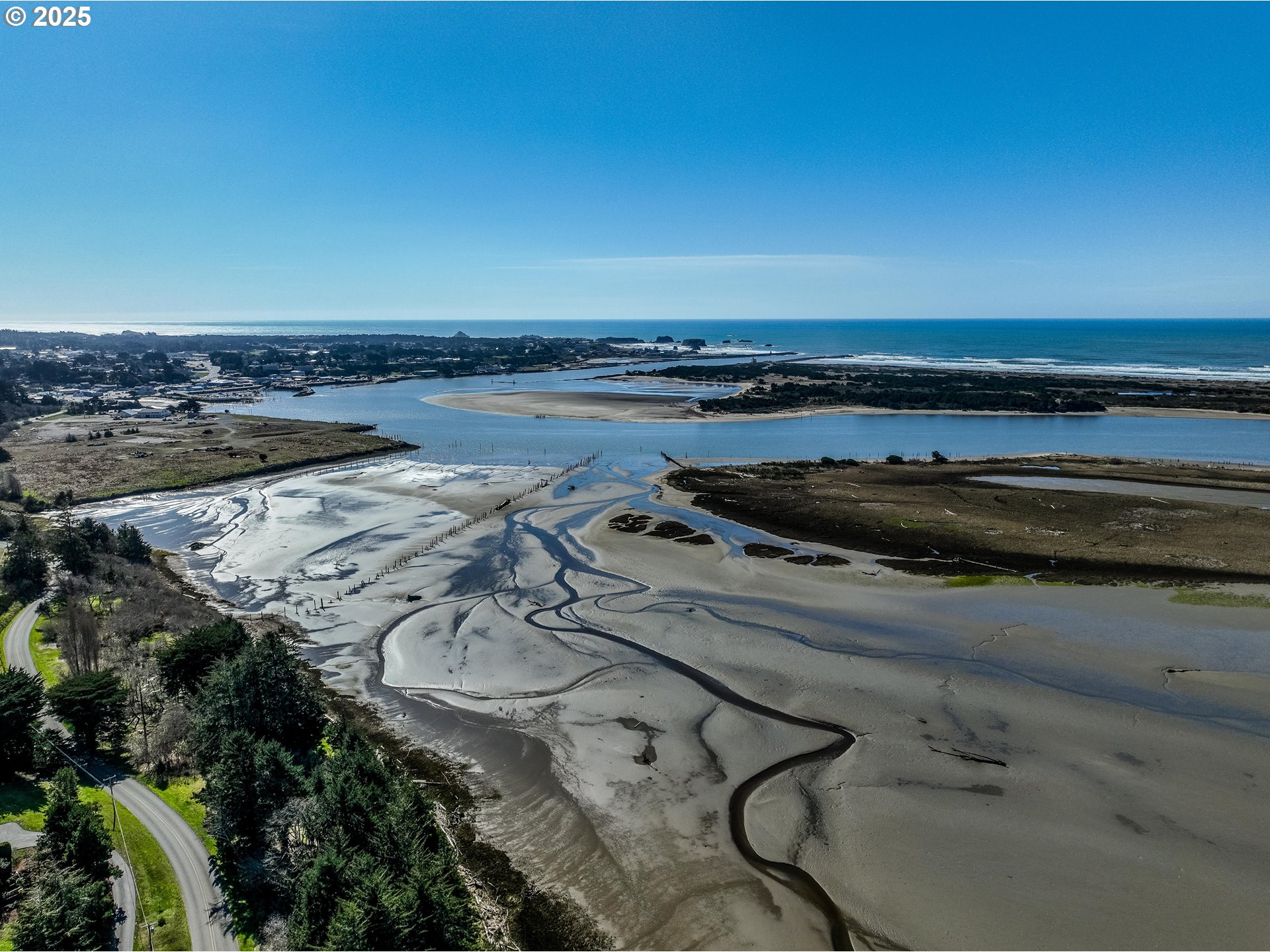 1310 Riverside Drive Northeast Bandon, OR 97411 - Photo 38 of 42