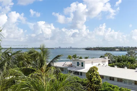 $775,000 | 1 Century Lane, Unit 505, Miami Beach, FL 33139