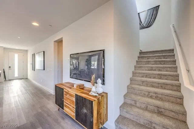 $2,807 | 9420 Titania Dawn Street, Las Vegas, NV 89178