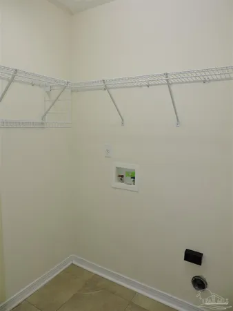 $1,675 | 1489 Newcastle Way, Pensacola, FL 32534