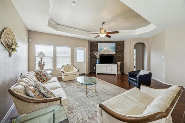 $2,350 | 919 East Tide Bay Circle, Katy, TX 77494