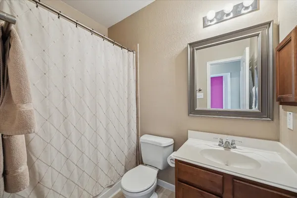 $2,350 | 919 East Tide Bay Circle, Katy, TX 77494