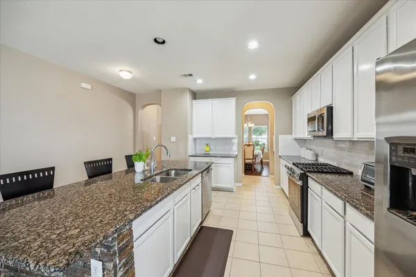 $2,350 | 919 East Tide Bay Circle, Katy, TX 77494