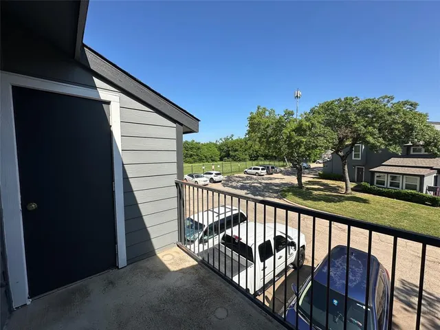 $70,000 | 9696 Walnut Street, Unit 713, Dallas, TX 75243