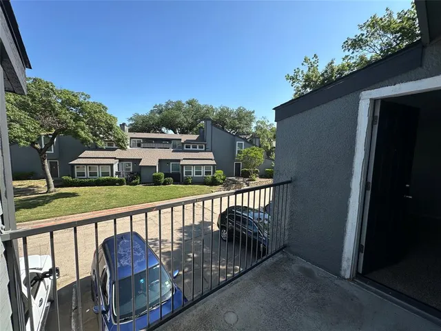 $70,000 | 9696 Walnut Street, Unit 713, Dallas, TX 75243