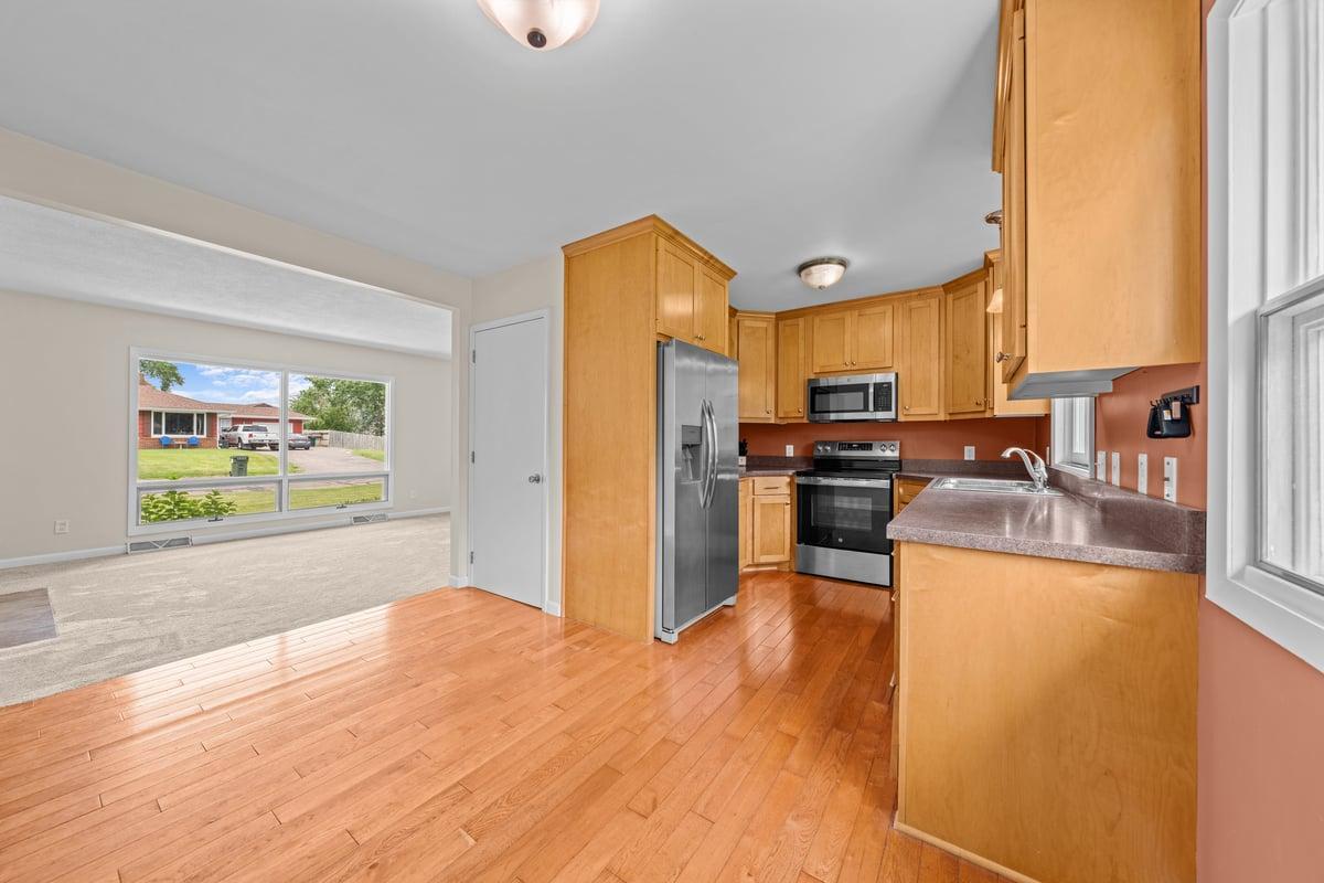 516 Gray Street Hudson, WI 54016 - Photo 7 of 30