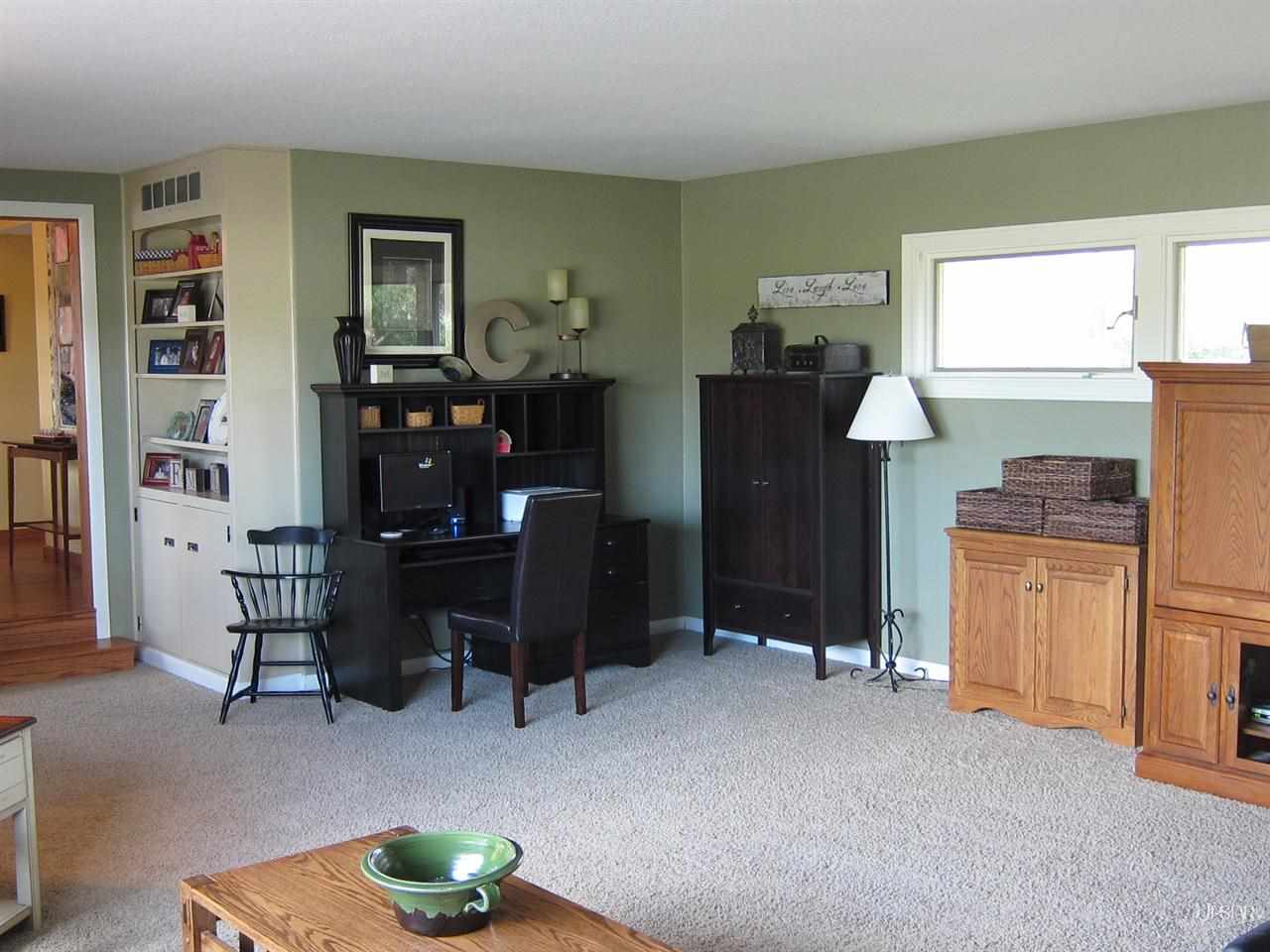 1001 Flaxmill Road Huntington, IN 46750 - Photo 12 of 30 Gallery Image 12