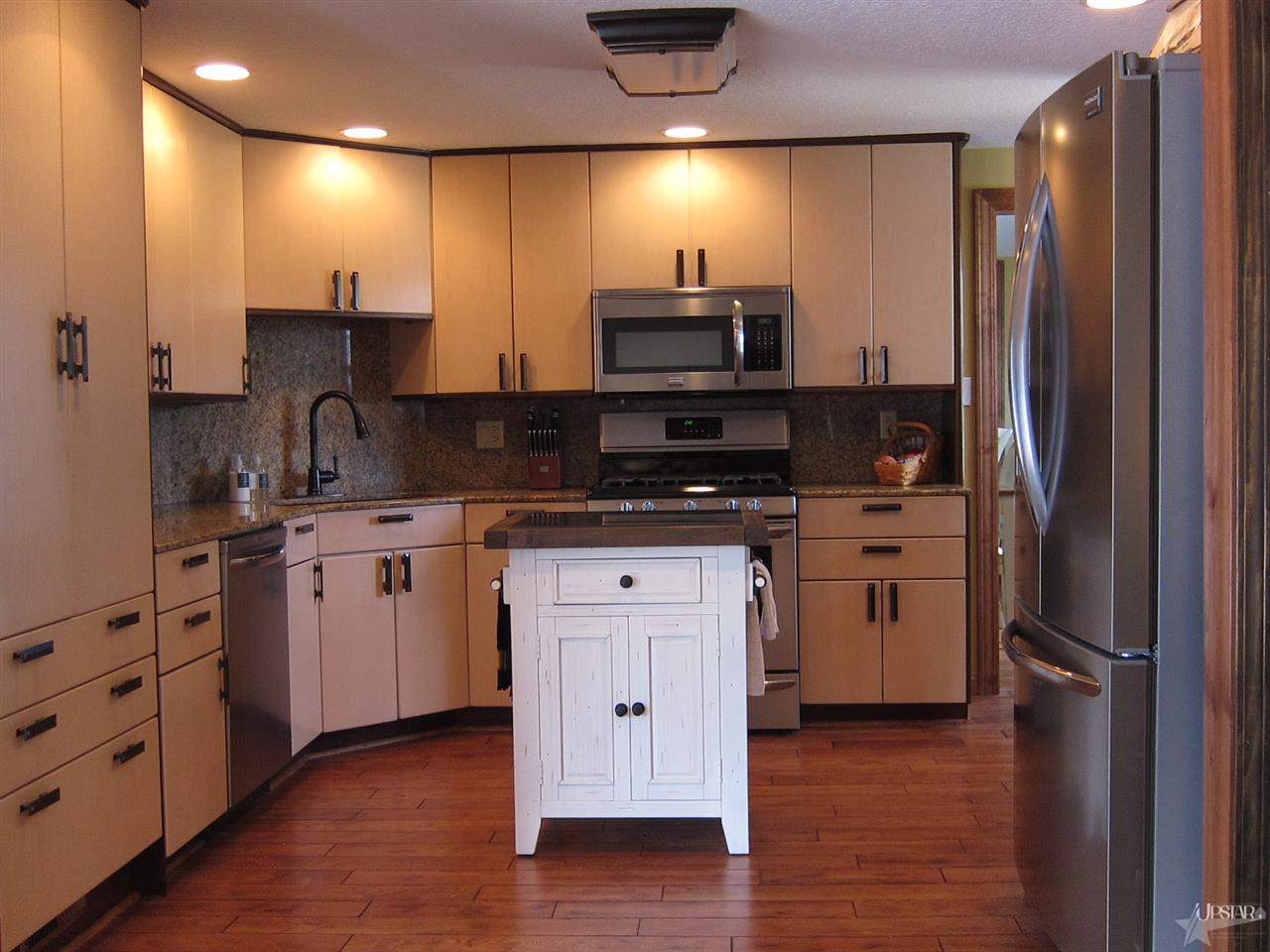 1001 Flaxmill Road Huntington, IN 46750 - Photo 8 of 30 Gallery Image 8