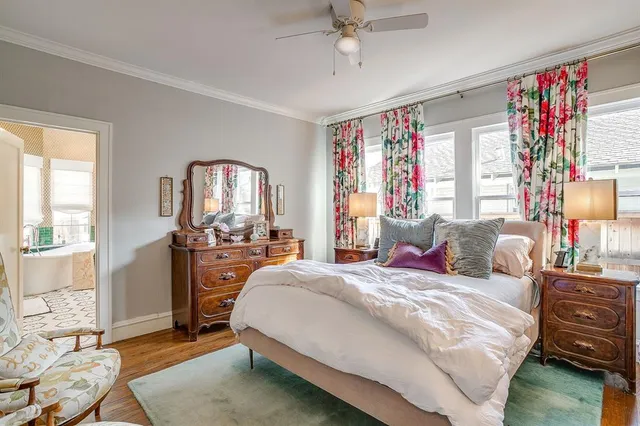 $750,000 | 2222 West Magnolia Avenue, Fort Worth, TX 76110