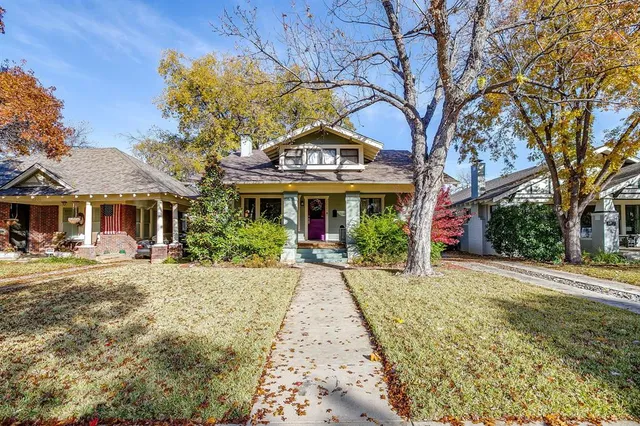 $750,000 | 2222 West Magnolia Avenue, Fort Worth, TX 76110