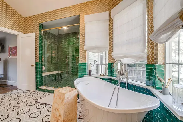 $750,000 | 2222 West Magnolia Avenue, Fort Worth, TX 76110