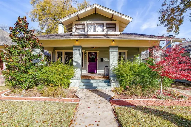 $750,000 | 2222 West Magnolia Avenue, Fort Worth, TX 76110