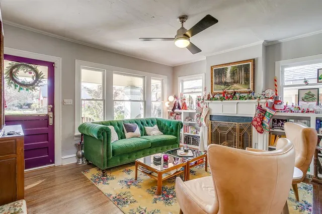 $750,000 | 2222 West Magnolia Avenue, Fort Worth, TX 76110