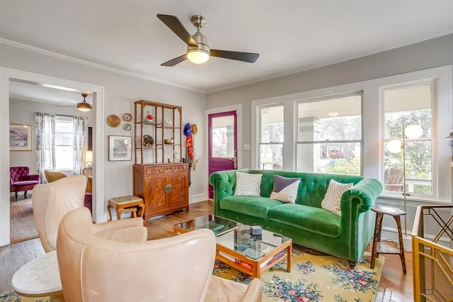 $750,000 | 2222 West Magnolia Avenue, Fort Worth, TX 76110