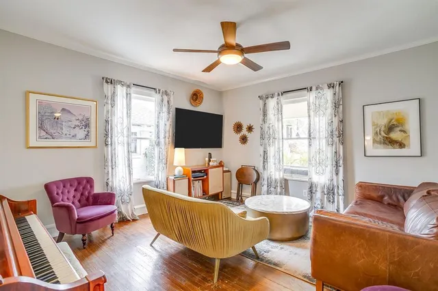 $750,000 | 2222 West Magnolia Avenue, Fort Worth, TX 76110