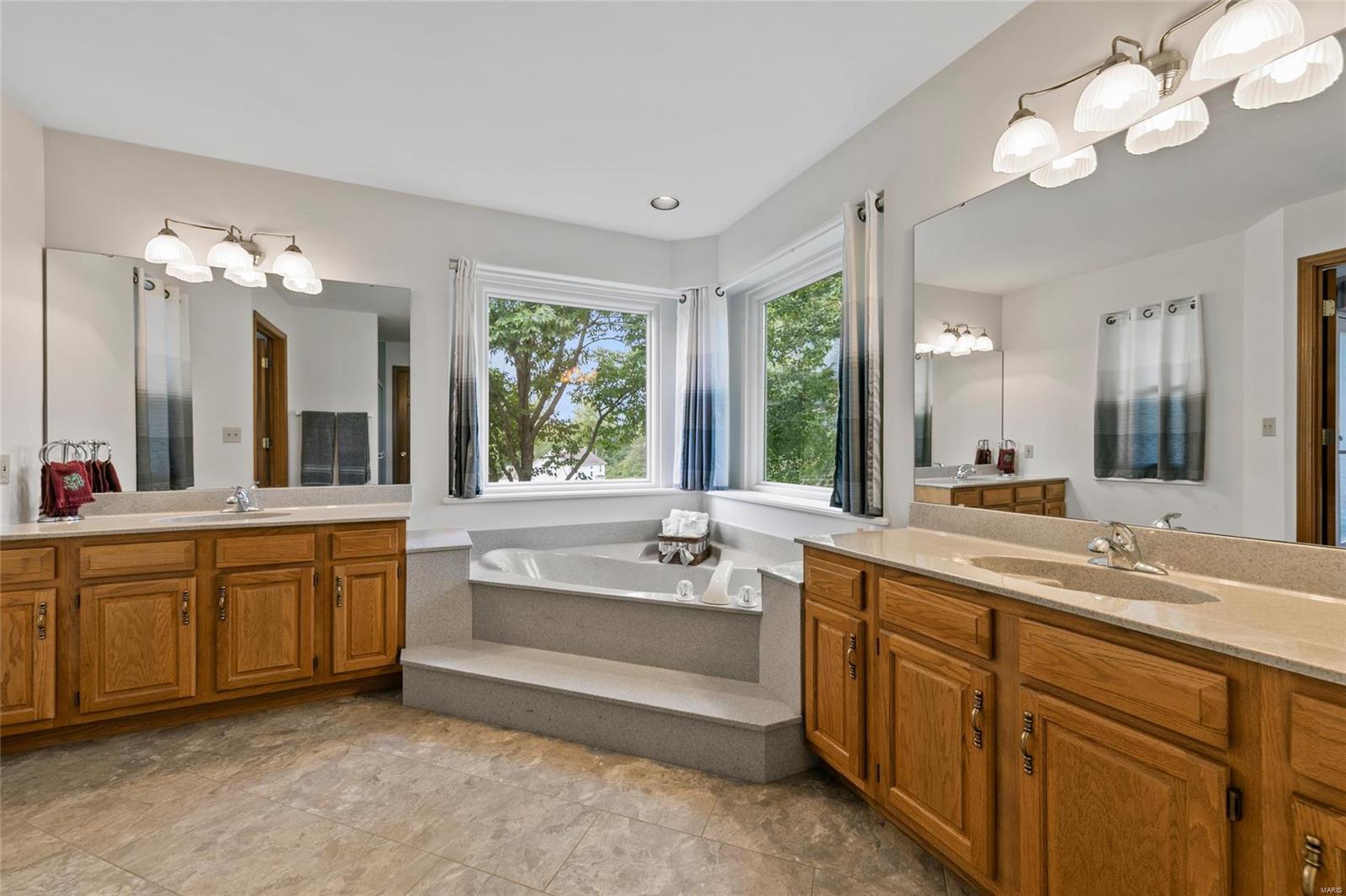 374 Northridge Road Columbia, IL 62236 - Photo 27 of 55 Gallery Image 27