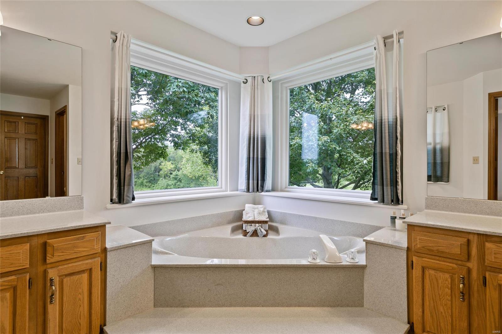 374 Northridge Road Columbia, IL 62236 - Photo 28 of 55 Gallery Image 28