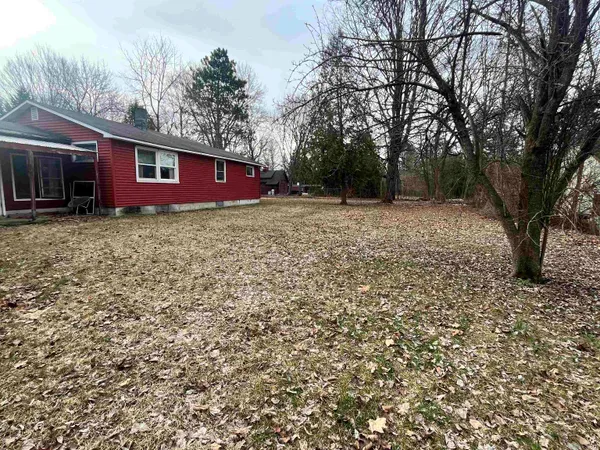 $190,000 | 18 Champlain Street, Brandon, VT 05733