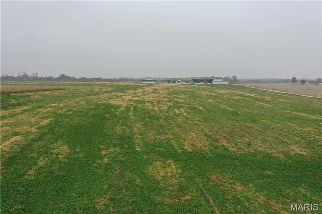 $1 | 17053 Siloam Avenue, Mendon, MO 64660