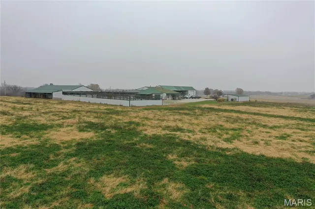 $1 | 17053 Siloam Avenue, Mendon, MO 64660