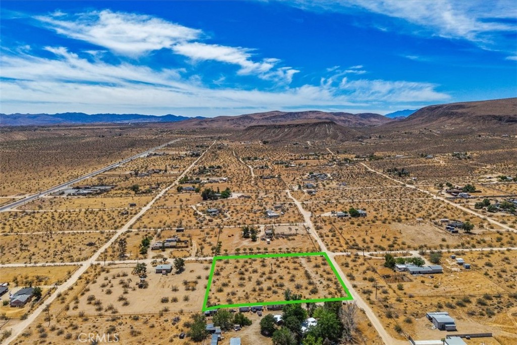 55926 Tanager Road Yucca Valley, CA 92284 - Photo 9 of 24 Gallery Image 9