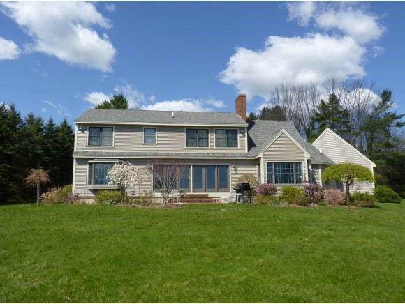 122 Dover Neck Road Dover, NH 03820 - Photo 1 of 1