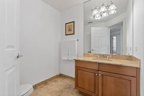 $1,375,000 | 21 East Huron Street, Unit 2803, Chicago, IL 60611