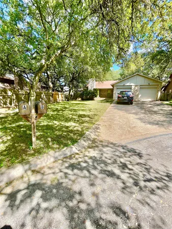 $1,850 | 7103 Woodhue Court, Unit A, Austin, TX 78745