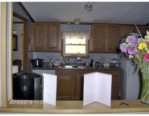 1226 Beaver Creek Road Farmington, PA 15437 - Photo 4 of 13 Kitchen.