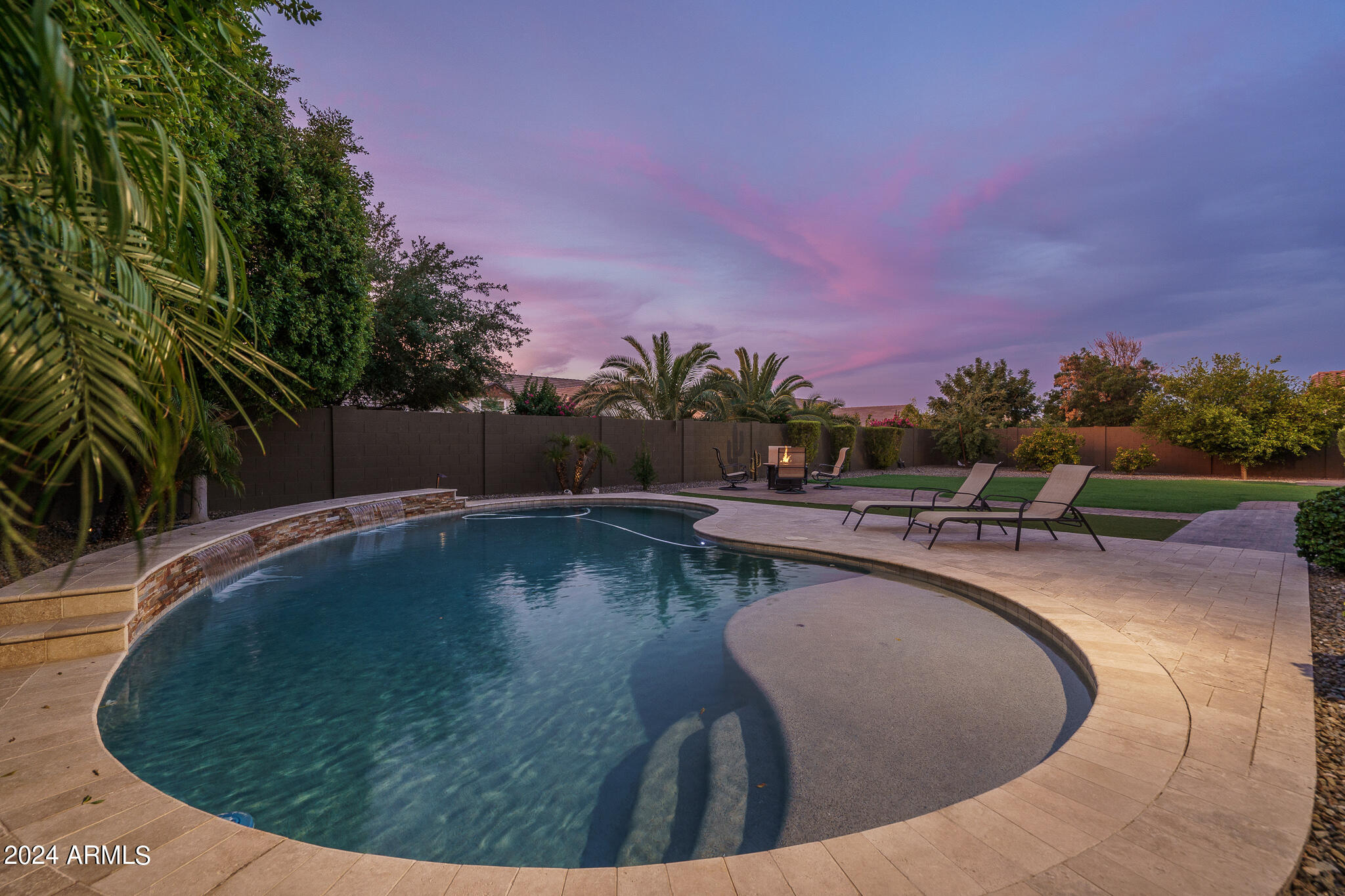 2812 East Harwell Road Phoenix, AZ 85042 - Photo 26 of 65 26) POOL
