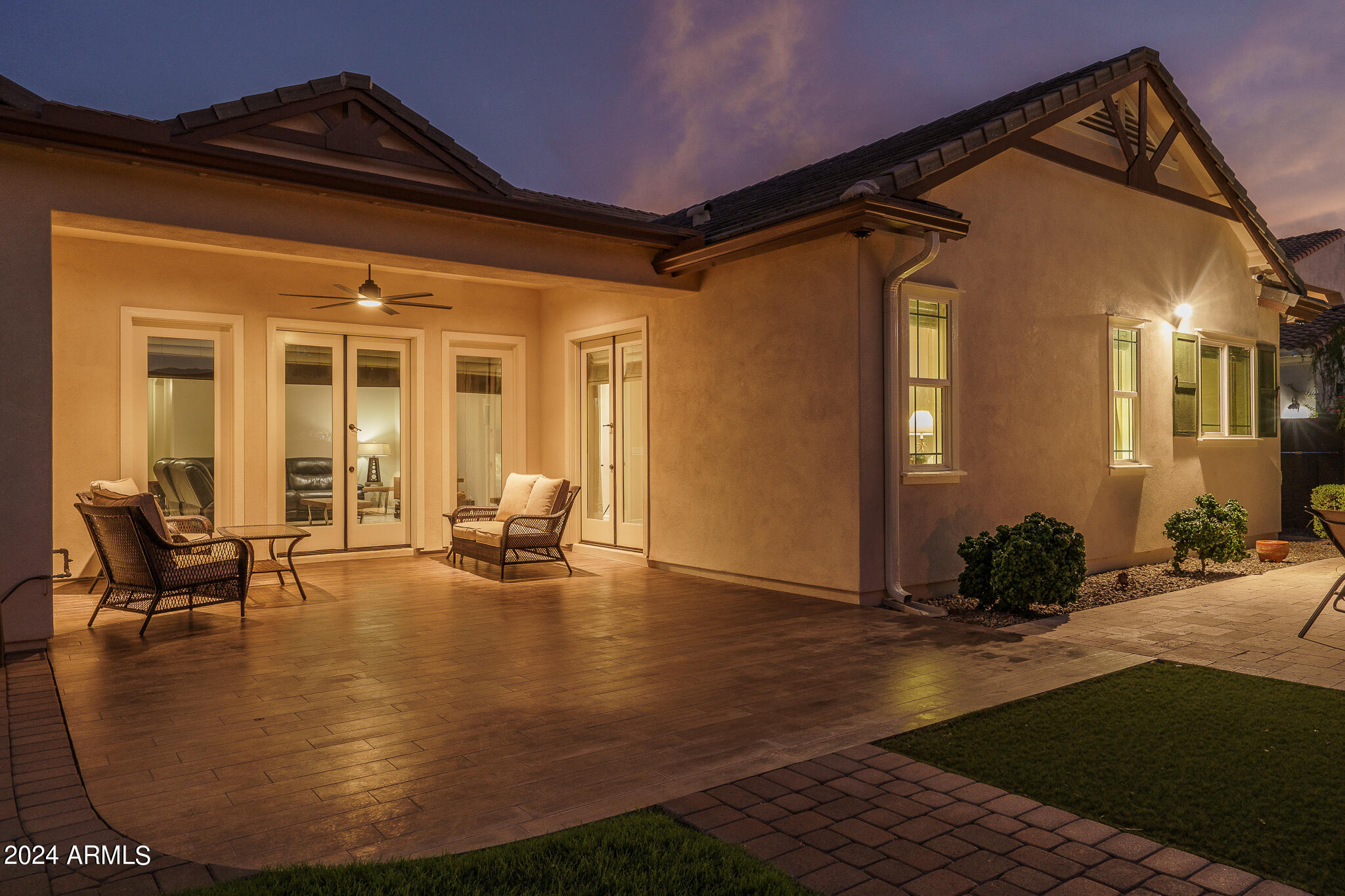 2812 East Harwell Road Phoenix, AZ 85042 - Photo 40 of 65 41) BACK OF HOME