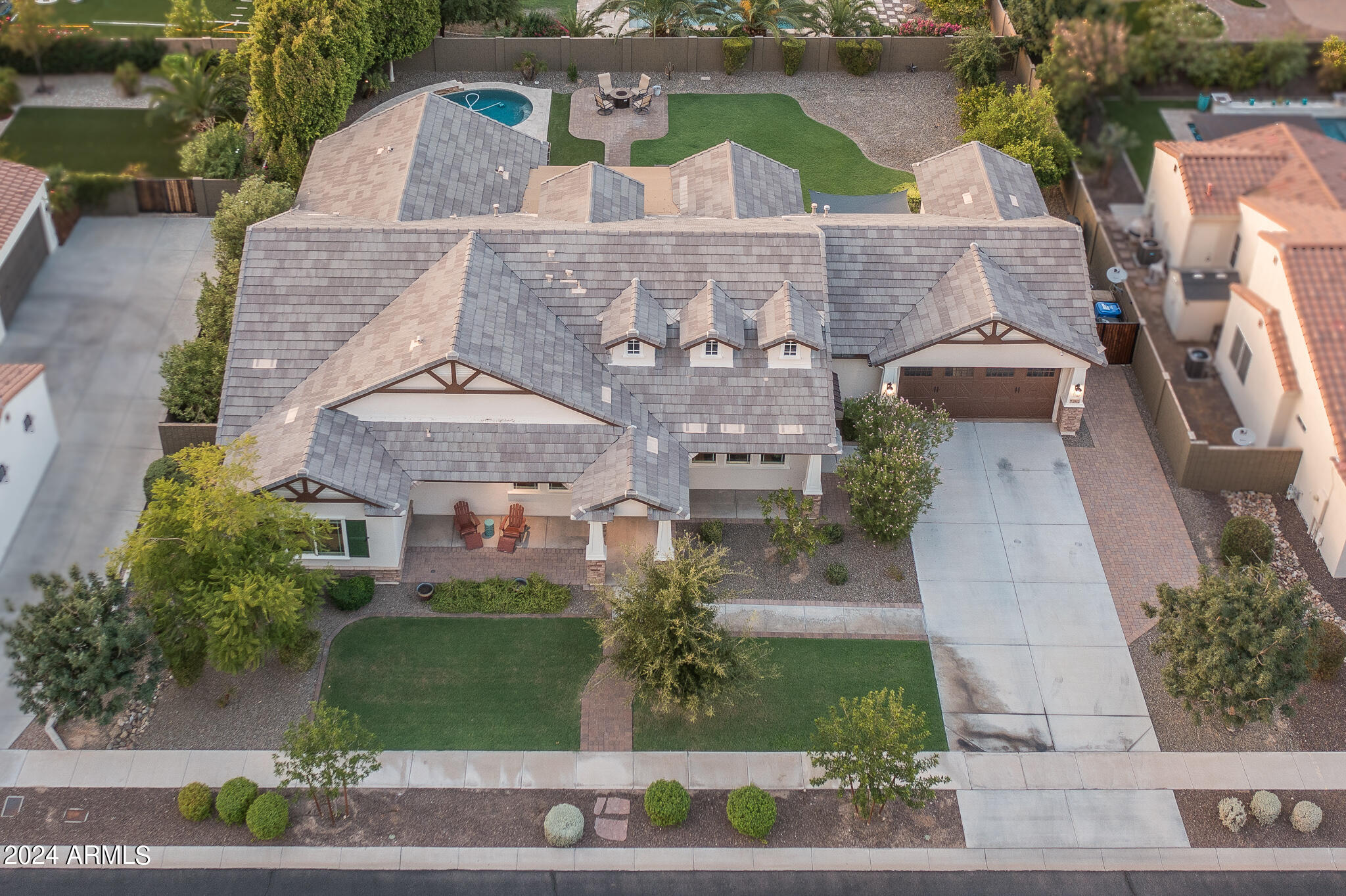 2812 East Harwell Road Phoenix, AZ 85042 - Photo 49 of 65 50) FRONT AERIAL